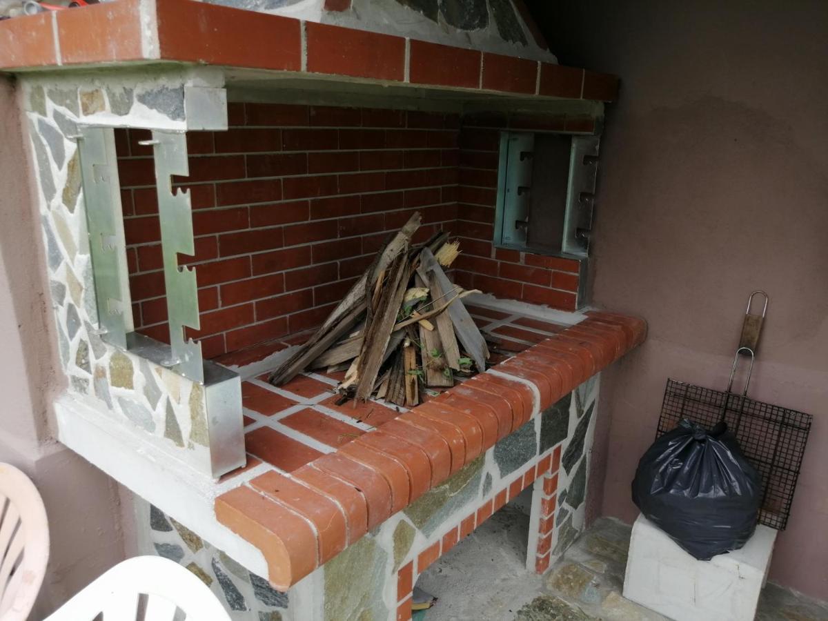 Aparthotel Ο Ακλόνητος Néa Meságkala Exterior foto
