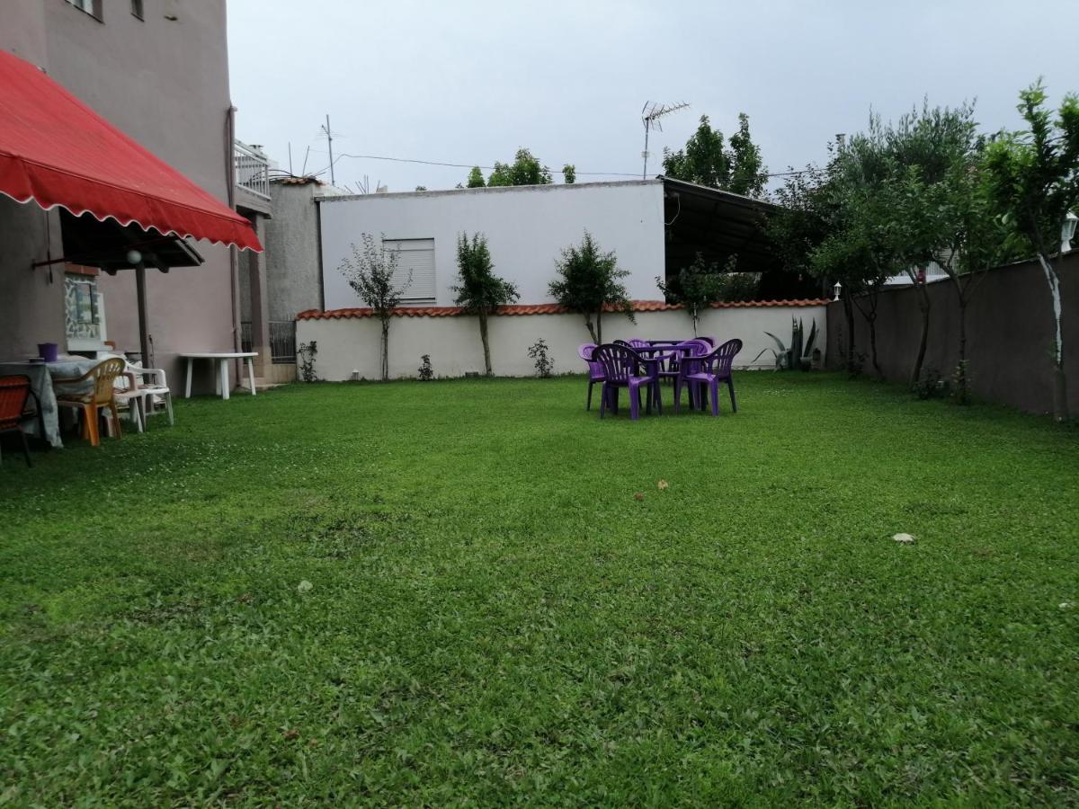 Aparthotel Ο Ακλόνητος Néa Meságkala Exterior foto